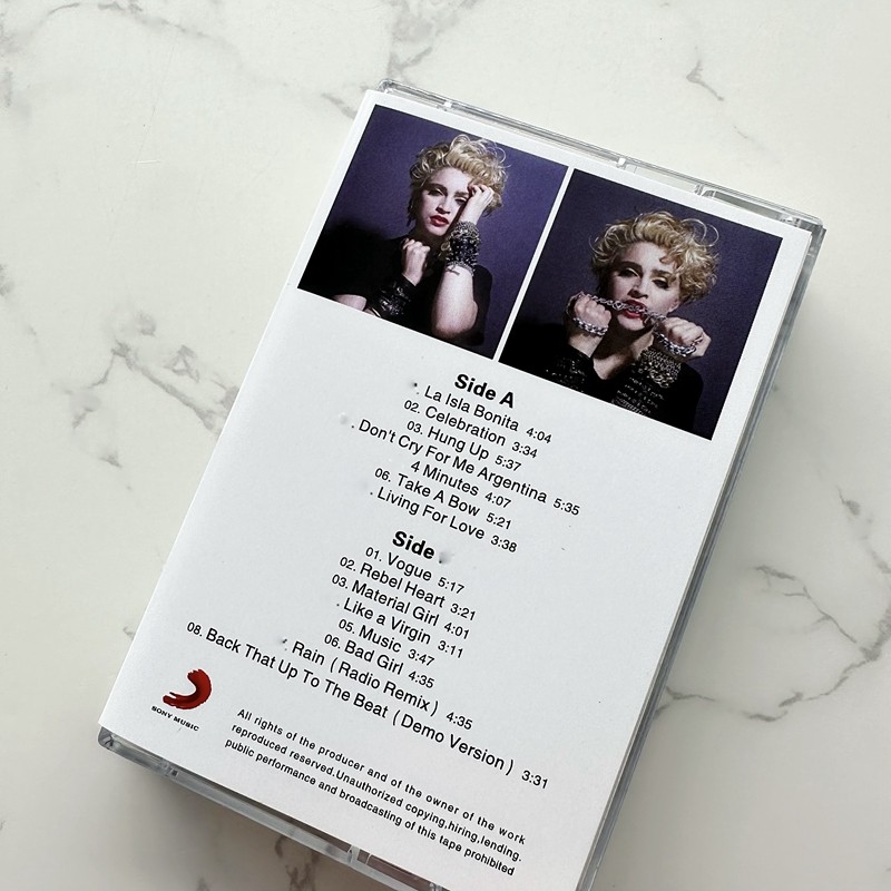 European American Pop Cassette - Audio Music Lyrics ulasan dan harga